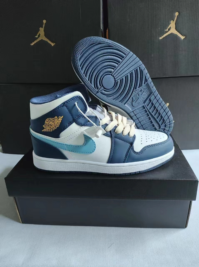Jordon Air Jordon1Mid Navy blue