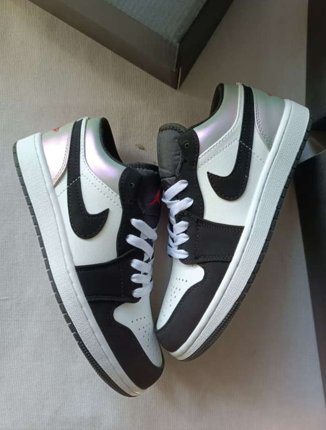 Jordon Air Jordon1Low black, white and grey