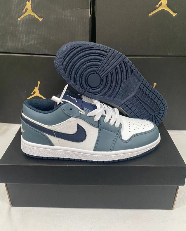 Jordon Air Jordon1Low navy blue