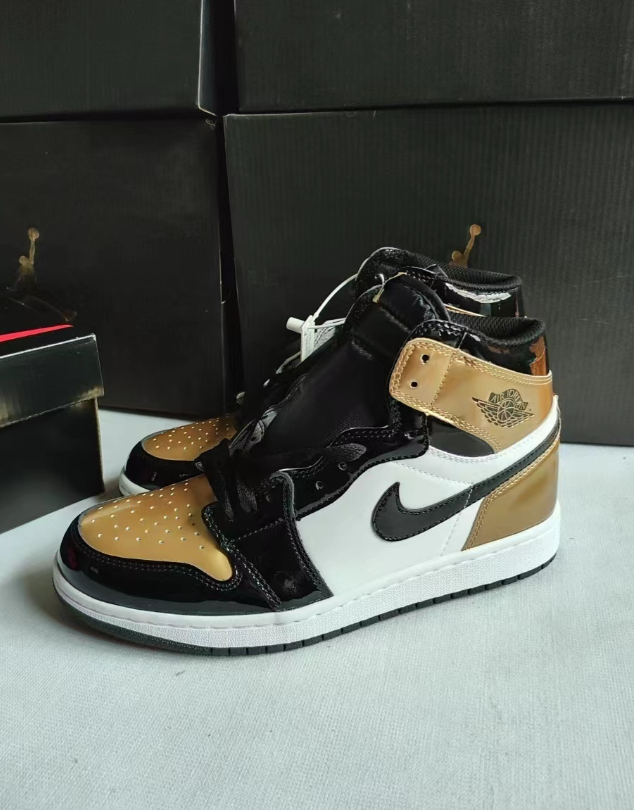 Jordon Air Jordon1High Black gold