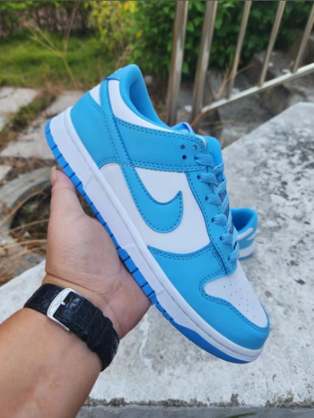 Nike dunk low University Blue