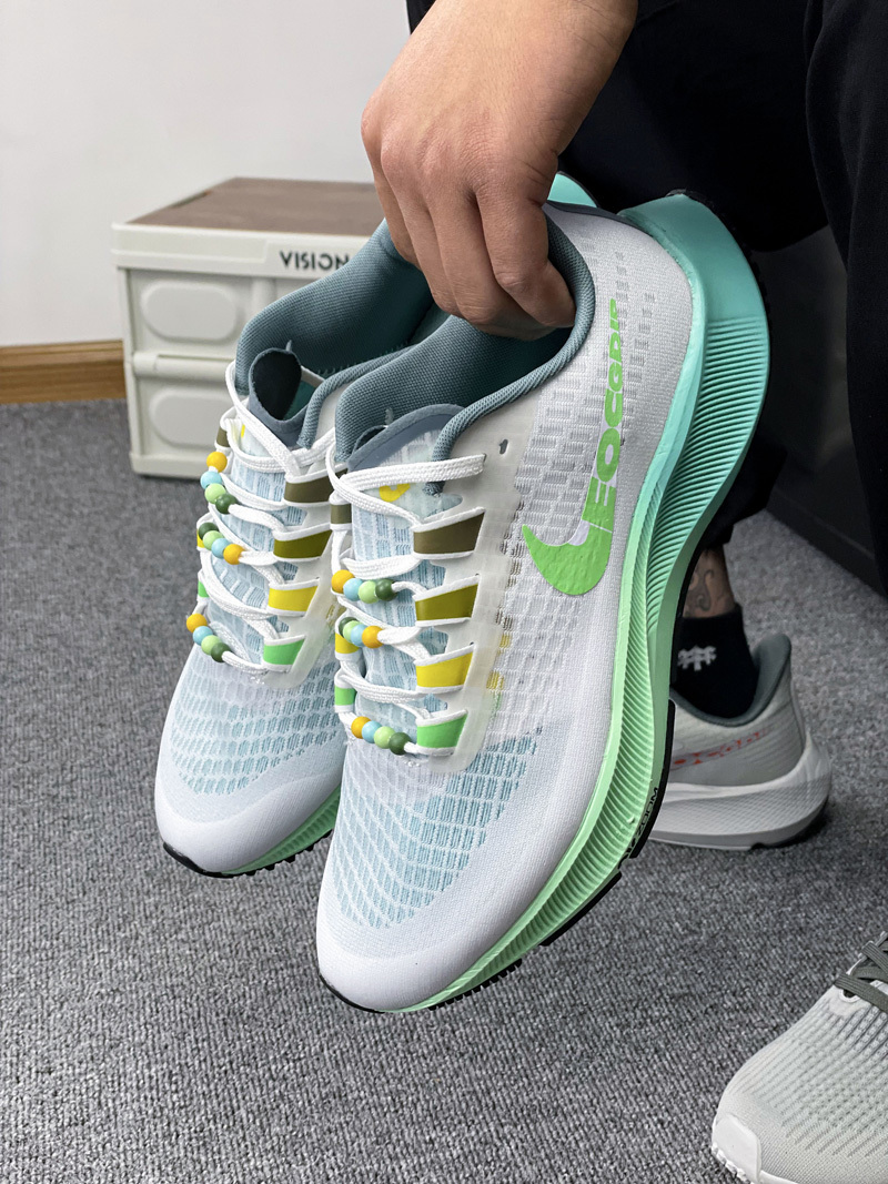 Nike Pegasus IMG_37 - Fluorescent Green