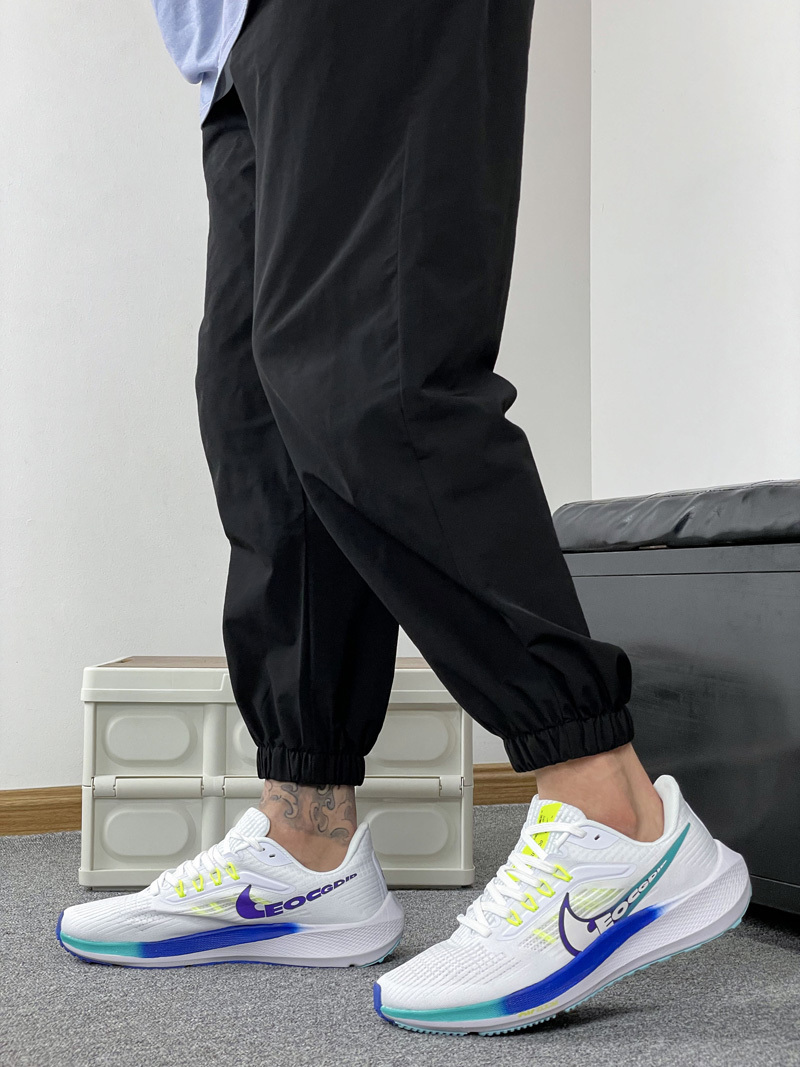 Nike Pegasus IMG_39 - White, Blue, Green