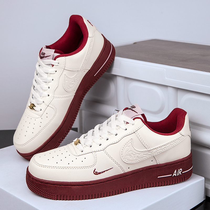 Air Force One (millet white and red)