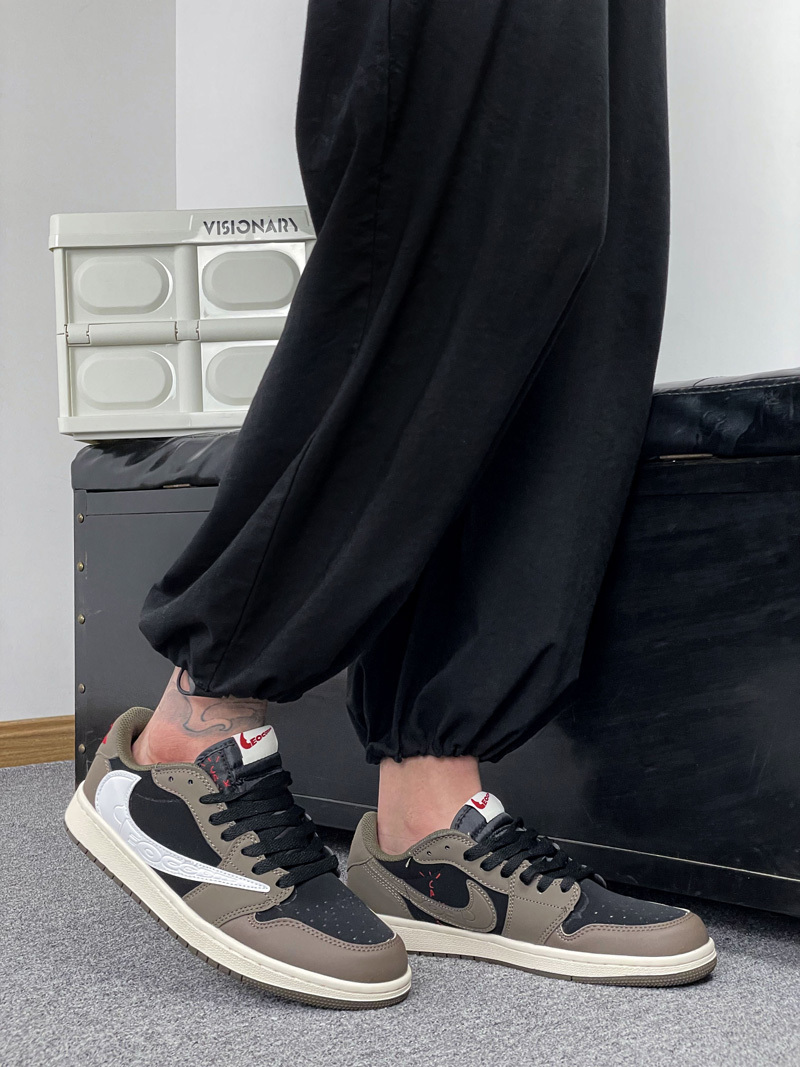 Jordon Air Jordan 1 Low Ghost Face
