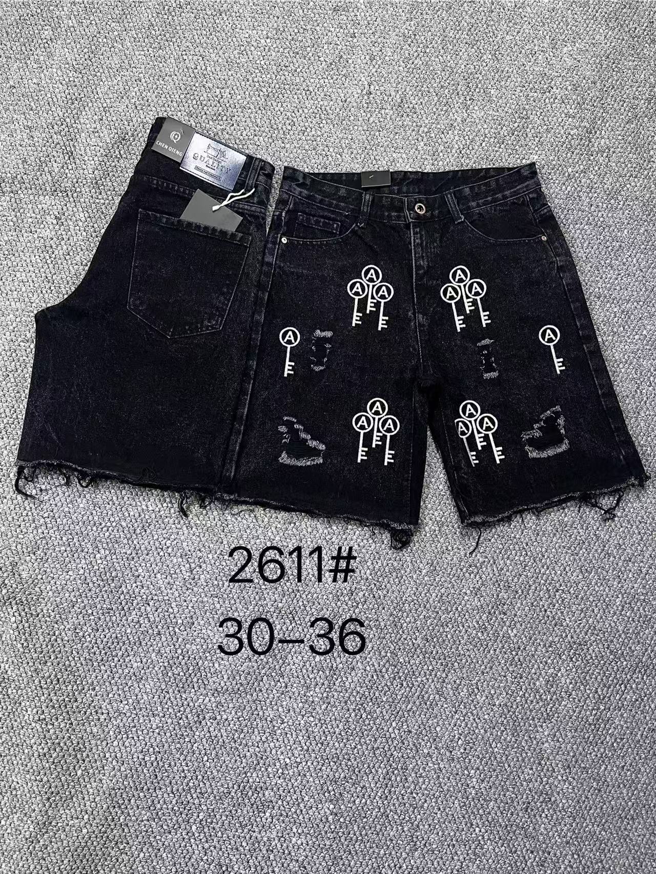 Men's Snow Wash Black Denim Shorts with Key Embroidery & Frayed Hem, Streetwear Jean Shorts